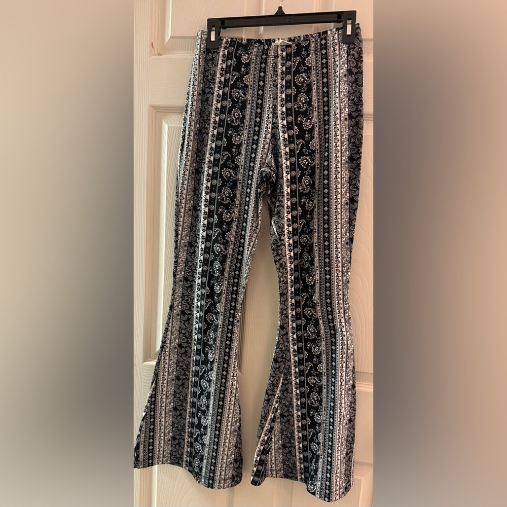 Bear Dance Black and White Patterned Flare Pants